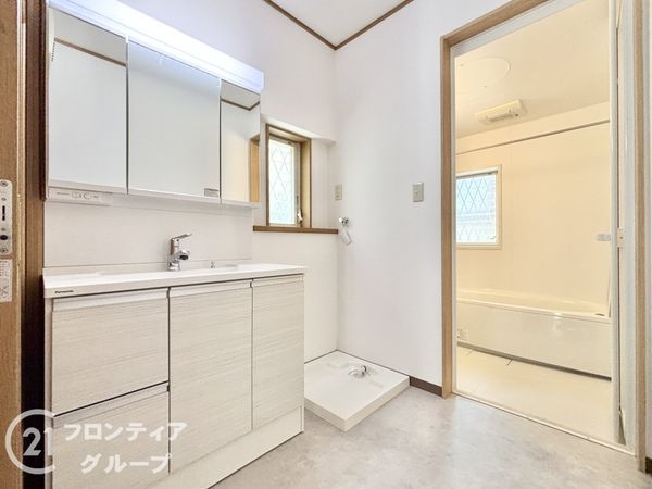 橿原市石原田町の中古一戸建て