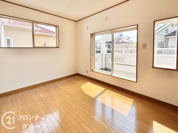 橿原市石原田町の中古一戸建て