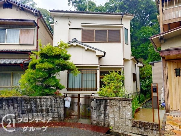 生駒市壱分町の中古一戸建て
