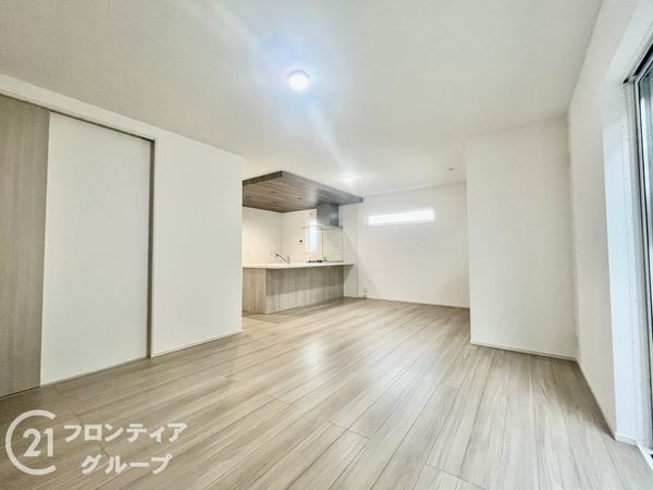 奈良市朱雀５丁目　新築一戸建て　第１　全１区画