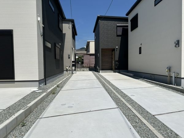 天理市勾田町　新築一戸建て　４号地