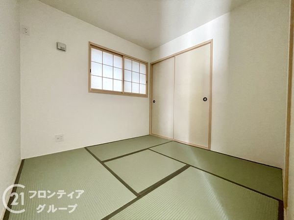 奈良市南京終町７丁目　新築一戸建て　第５　２号棟