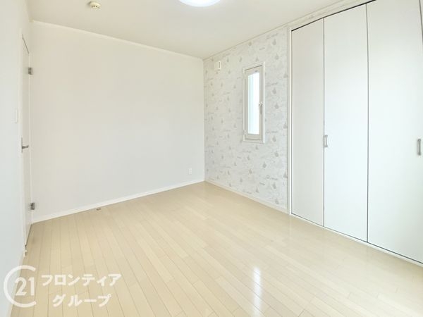 香芝市五位堂１丁目の中古一戸建て