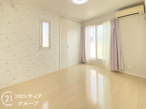 香芝市五位堂１丁目の中古一戸建て