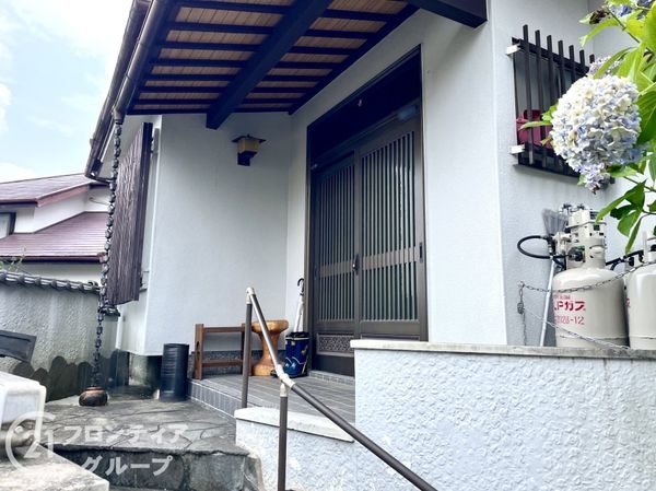 奈良市富雄川西１丁目の中古一戸建て