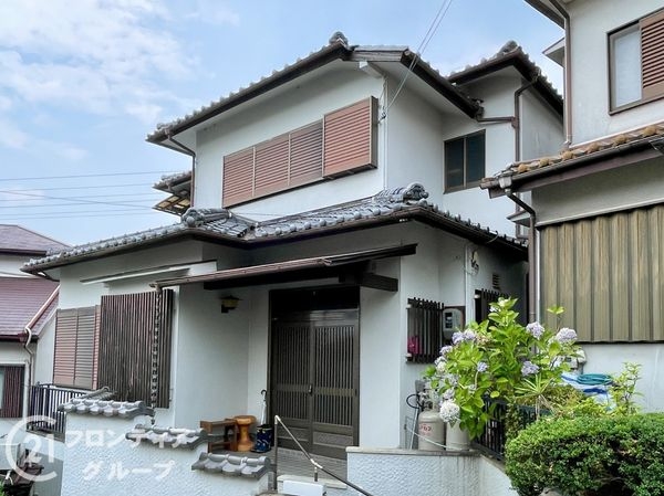 奈良市富雄川西１丁目の中古一戸建て