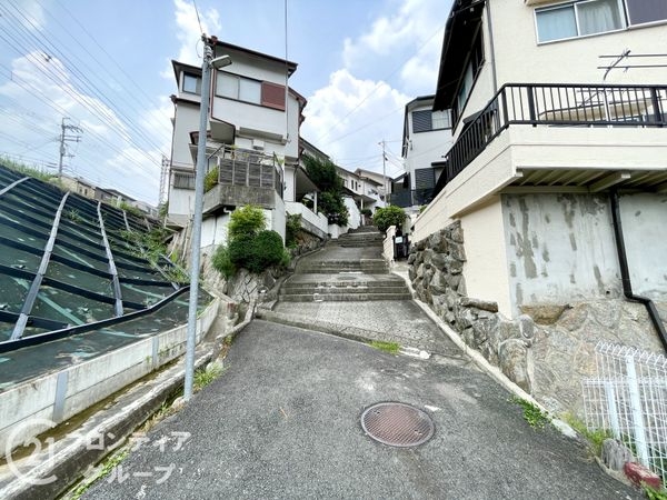 奈良市富雄川西１丁目の中古一戸建て