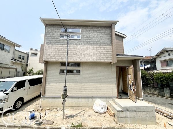奈良市六条西３丁目　新築一戸建て　全１区画
