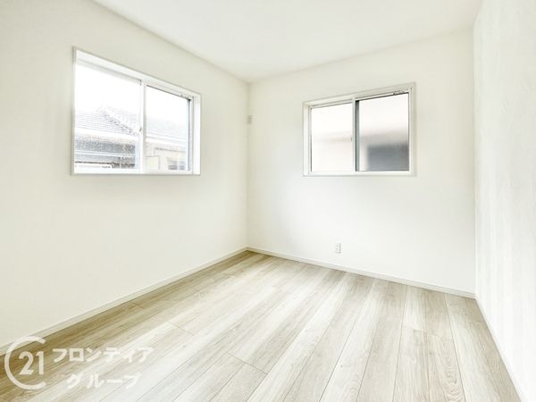 橿原市中曽司町　新築一戸建て