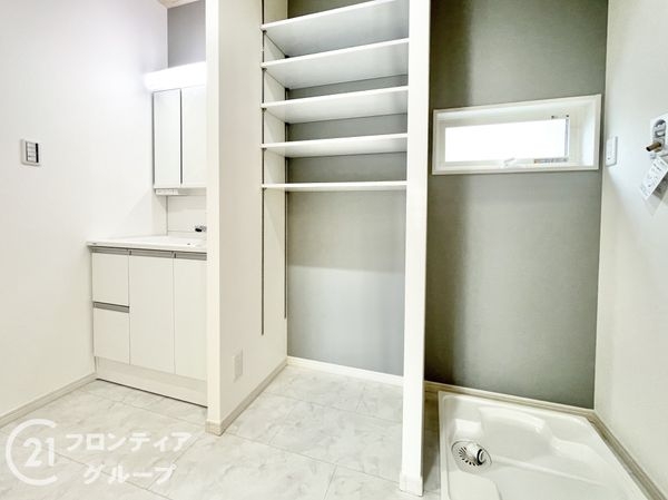 橿原市中曽司町　新築一戸建て