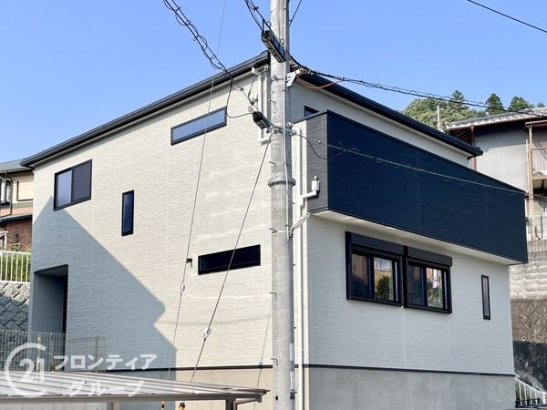 生駒市小明町　新築一戸建て　１５号地