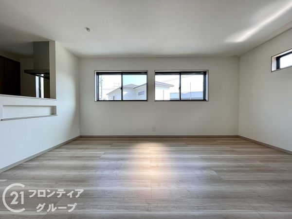 生駒市小明町　新築一戸建て　１５号地