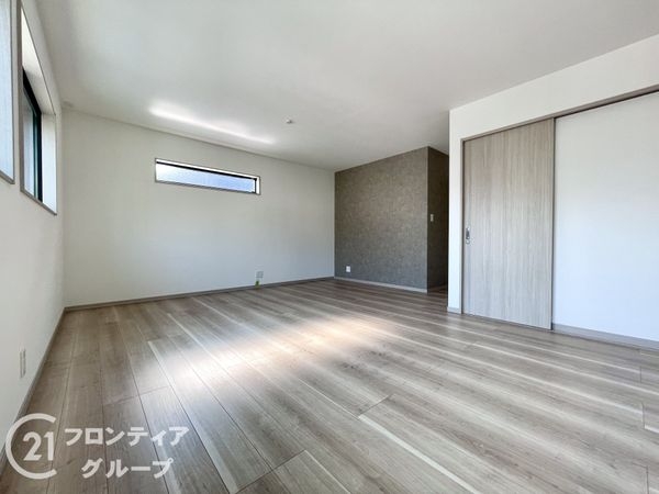 生駒市小明町　新築一戸建て　１５号地