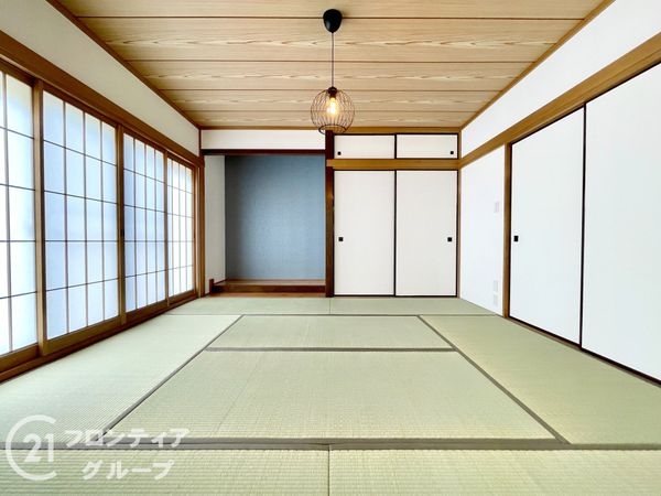 奈良市左京３丁目の中古一戸建て