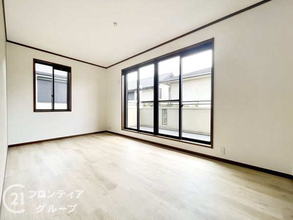 奈良市左京３丁目の中古一戸建て