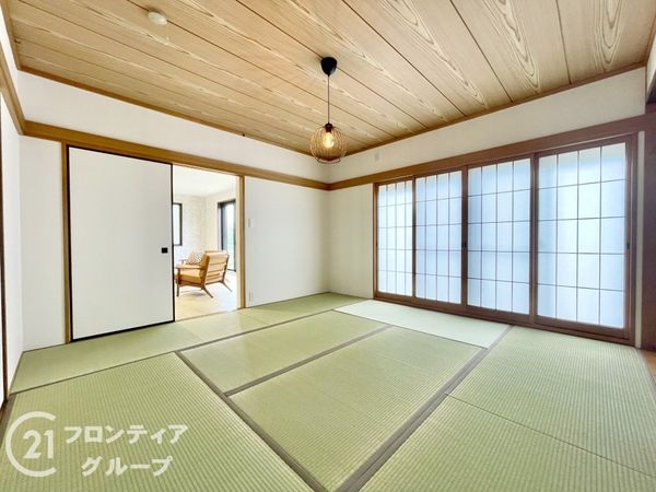 奈良市左京３丁目の中古一戸建て