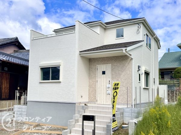 奈良市中町　新築一戸建て　１号棟