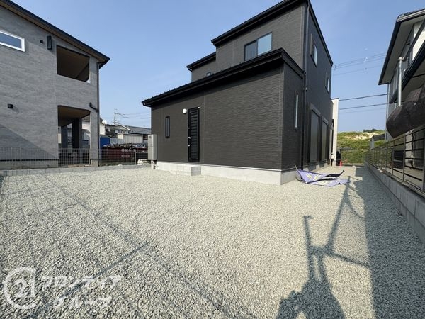 大和高田市大字大谷　新築一戸建て