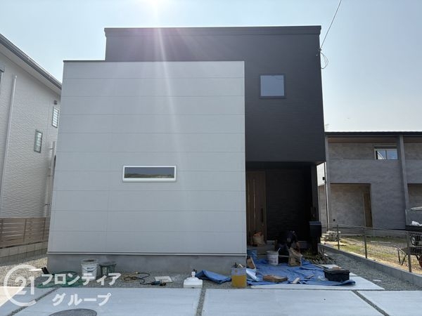 大和高田市大字大谷　新築一戸建て