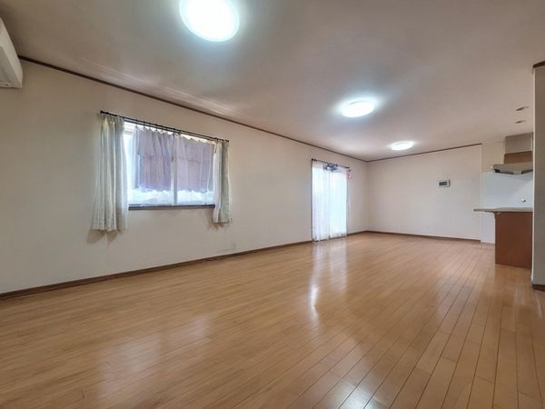 奈良市七条西町１丁目　中古一戸建て