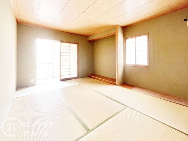 香芝市真美ヶ丘３丁目の中古一戸建て