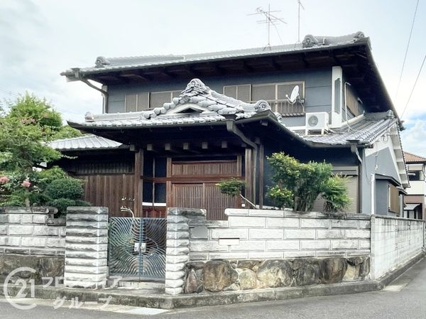 橿原市大久保町　中古一戸建て