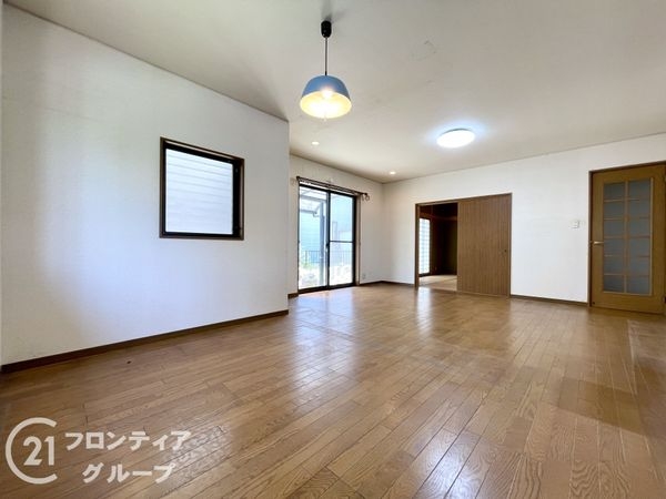 木津川市州見台４丁目の中古一戸建て