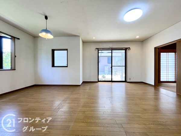 木津川市州見台４丁目の中古一戸建て