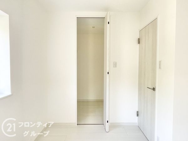 北葛城郡上牧町松里園１丁目の中古一戸建て