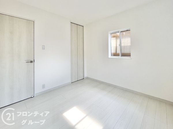 北葛城郡上牧町松里園１丁目の中古一戸建て