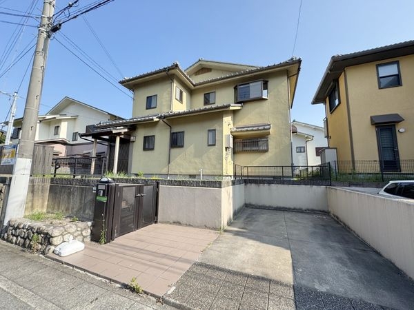 生駒郡斑鳩町龍田北２丁目の中古一戸建て