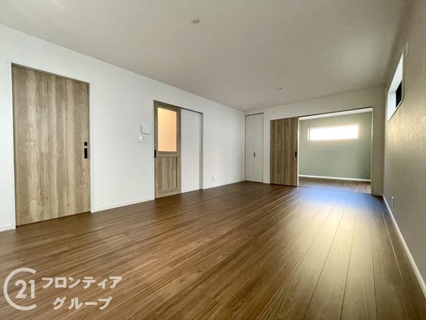 FrontierGardens　奈良市富雄川西１丁目　新…