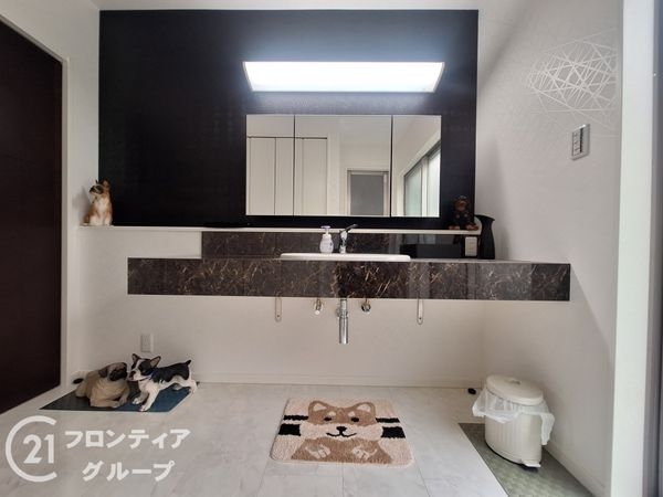 奈良市登美ヶ丘４丁目の中古一戸建て