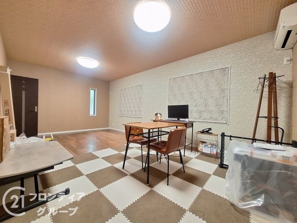 奈良市登美ヶ丘４丁目の中古一戸建て