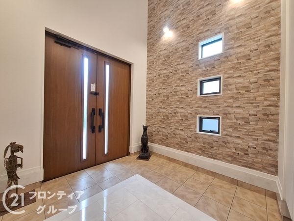 奈良市登美ヶ丘４丁目の中古一戸建て