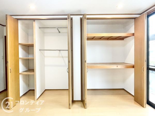 生駒市東生駒１丁目の中古一戸建て