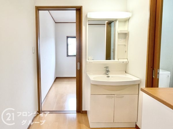 生駒市東生駒１丁目の中古一戸建て