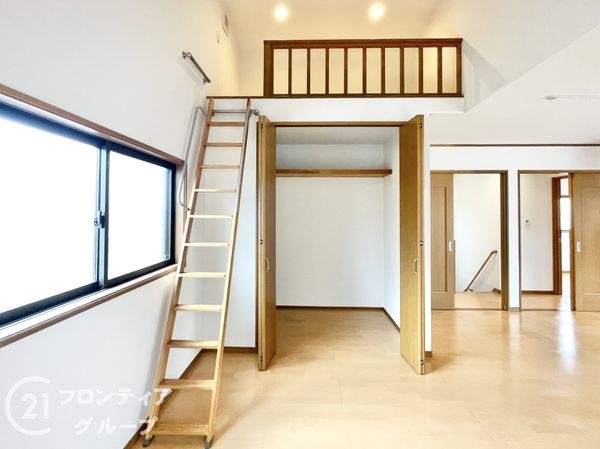 生駒市東生駒１丁目の中古一戸建て