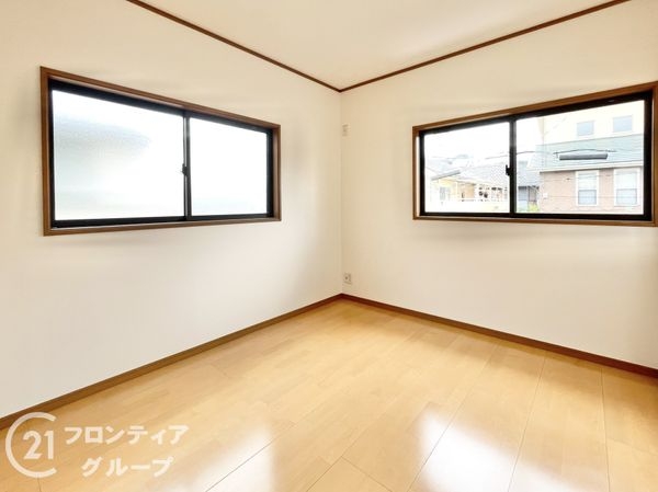 生駒市東生駒１丁目の中古一戸建て