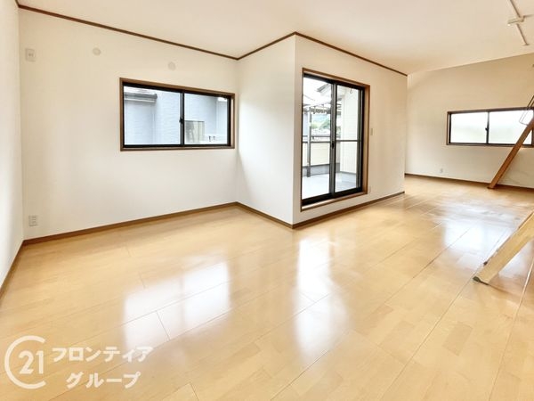 生駒市東生駒１丁目の中古一戸建て