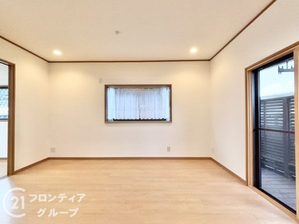 生駒市東生駒１丁目の中古一戸建て