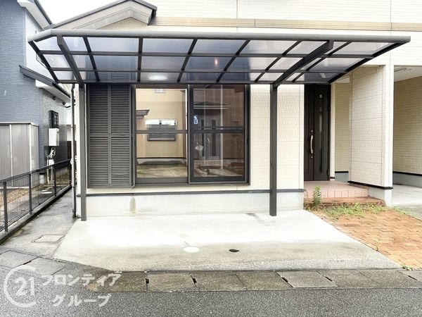 生駒市東生駒１丁目の中古一戸建て