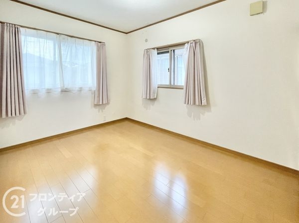 天理市西長柄町の中古一戸建て