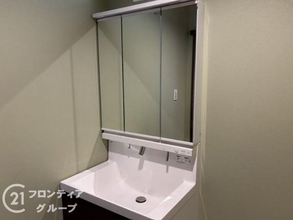 天理市川原城町の中古一戸建て
