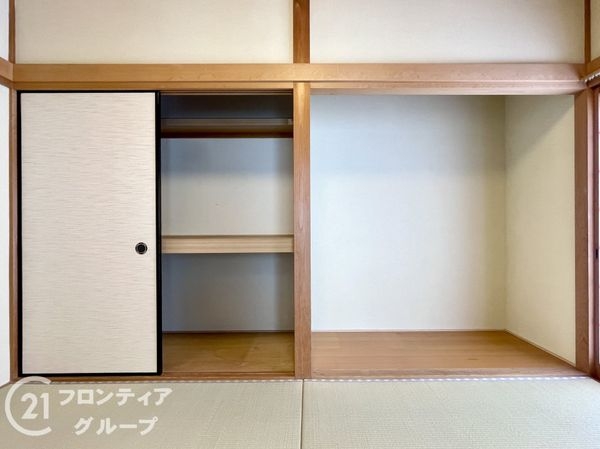 香芝市下田東５丁目の中古一戸建て