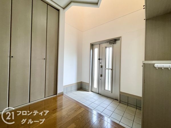 香芝市下田東５丁目の中古一戸建て