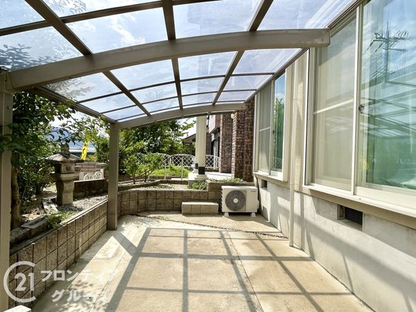 香芝市下田東５丁目の中古一戸建て