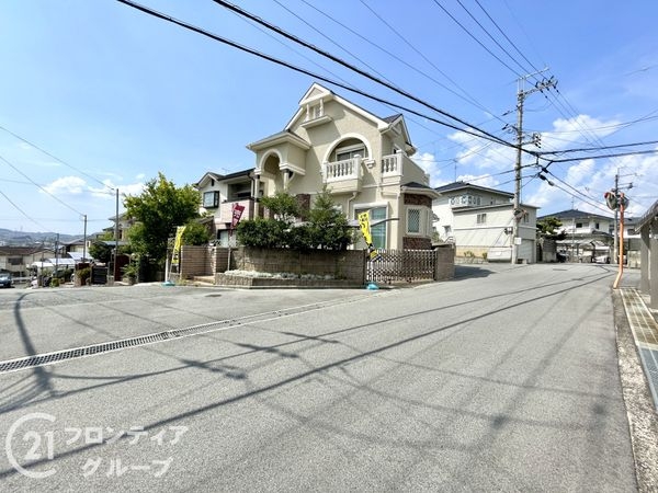香芝市下田東５丁目の中古一戸建て