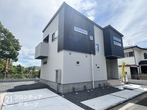 生駒市鹿ノ台南２丁目　新築一戸建