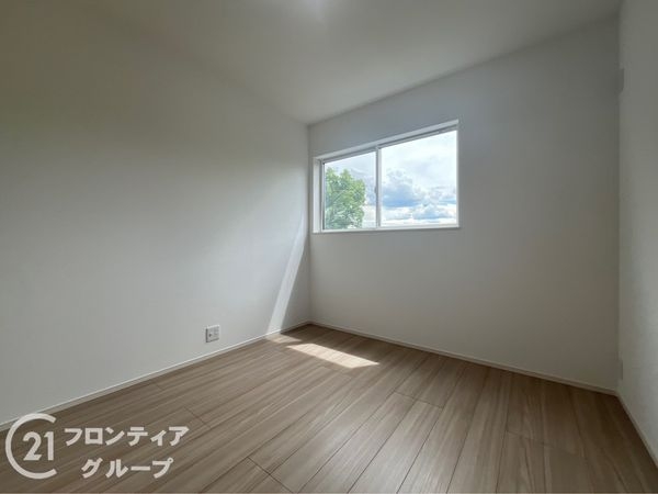 生駒市鹿ノ台南２丁目　新築一戸建
